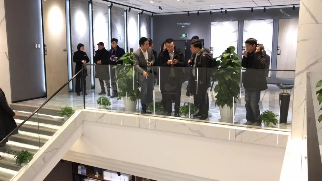 ���ʹ���(�й�)���޹�˾