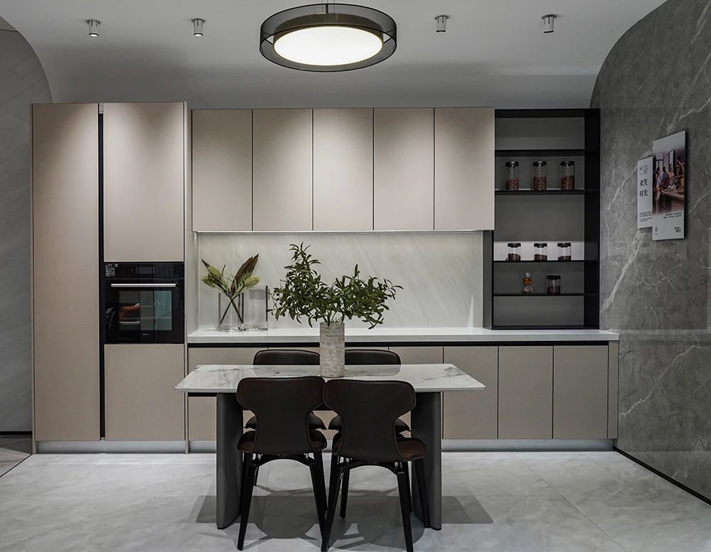 ���ʹ���(�й�)���޹�˾